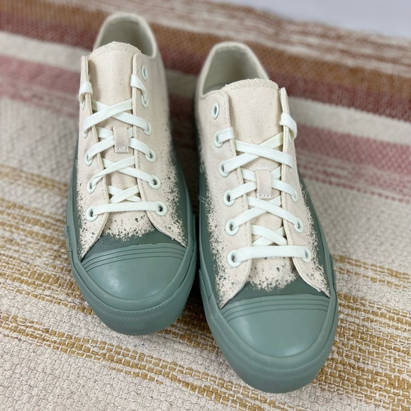 NWOT Royal Lo Spray Foxing Sneaker - Picture 5 of 10